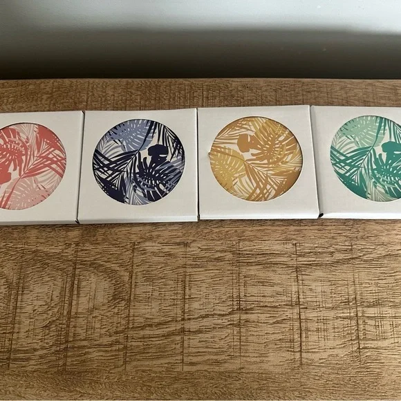 Beach House Coasters | Tropical Leaf Ceramic Set of 4 - Picture 3 of 6